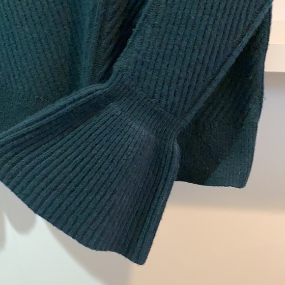 Club Monaco Knit Sweater - Picture 4 of 4